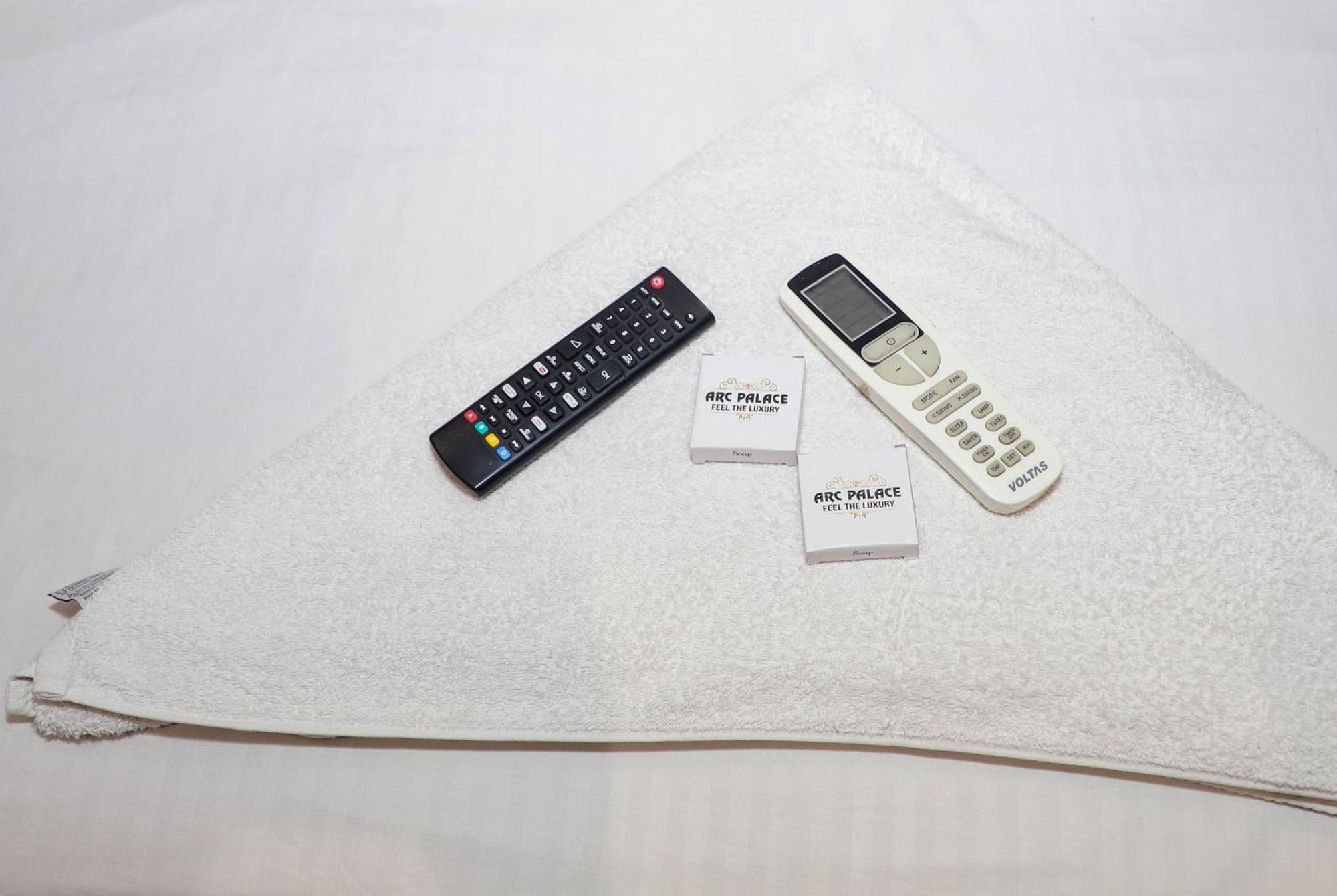 Hotel Arc Palace Bhiwandi Ngoại thất bức ảnh