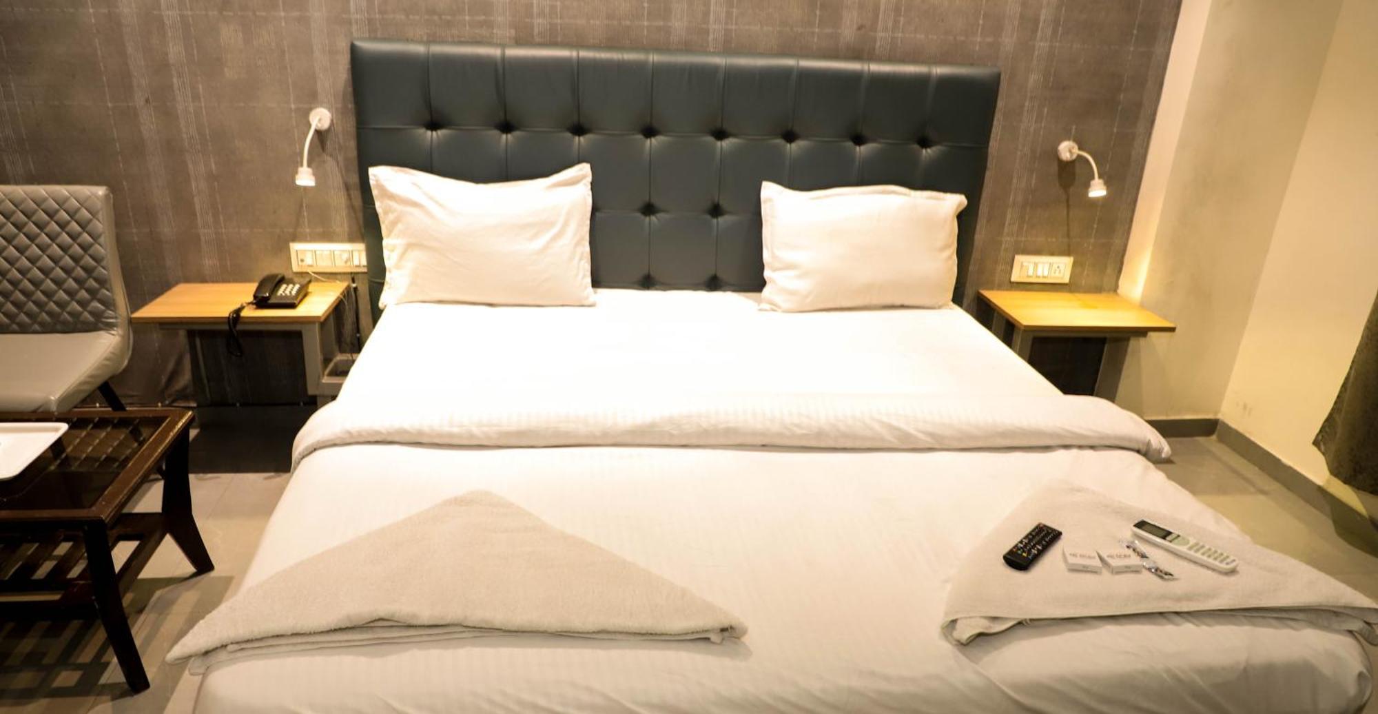Hotel Arc Palace Bhiwandi Ngoại thất bức ảnh