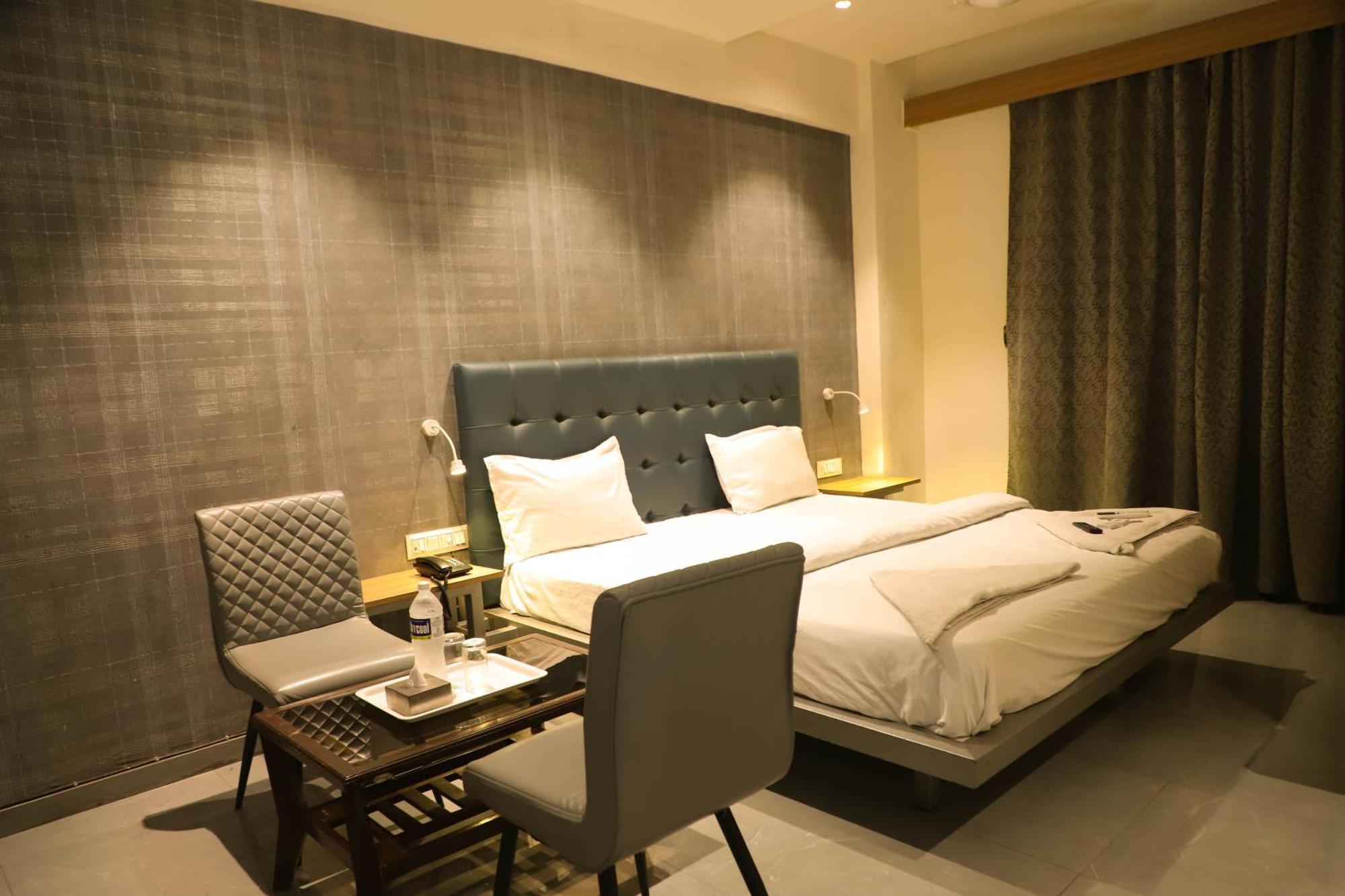 Hotel Arc Palace Bhiwandi Ngoại thất bức ảnh